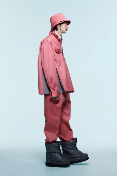 Look 10